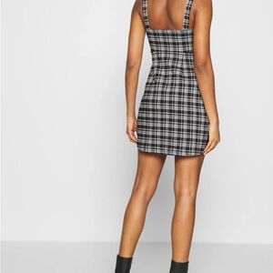 NWT- Plaid dress- Hollister Co